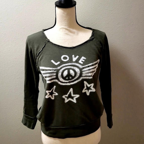 𝅺Flowers by Zoe | Love Wings Long Sleeve - Picture 1 of 4